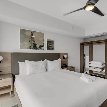 Modern 1Br Apartment With Breathtaking Views Heart Of Downtown Miami Exterior photo