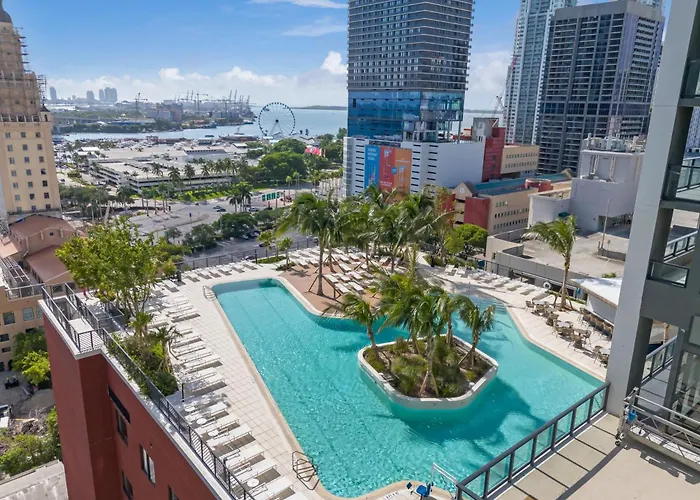 Modern 1Br Apartment With Breathtaking Views Heart Of Downtown